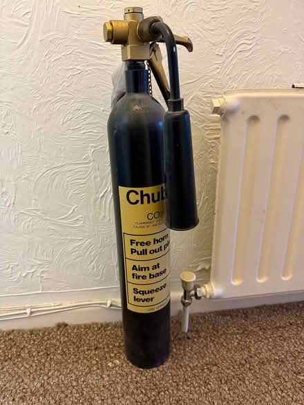 Photo of free CO2 Fire Extinguisher (Sonning Common RG4) #1