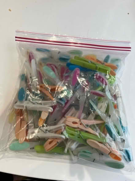 Photo of free Bag of assorted clothes pegs (Beckenham BR3) #1