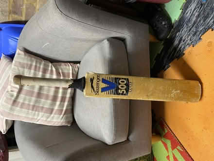 Photo of free Child’s cricket bat (Ambrosden OX25) #1