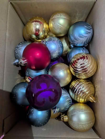 Photo of free Christmas ballbouls (PO4) #1