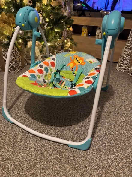 Photo of free Baby rocking chair (Ponciau LL14) #3