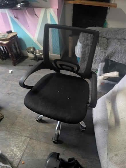 Photo of free Office chair (DA16) #1