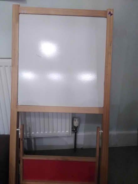 Photo of free Kids easel/chalkboard (Sale moor M33) #1