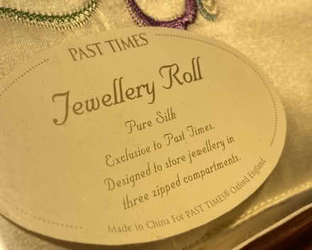 Photo of free Silk Jewellery Roll (AL4) #1