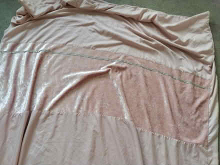 Photo of free Single Pink Duvet Cover (Lichfield WS14) #1