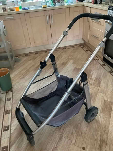 Photo of free Uppababy Cruz stroller v1 (Whaley Bridge SK23 7) #3