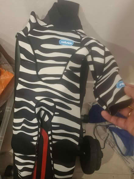 Photo of free Kids 5 to 6 years swimming suit (SE15) #1