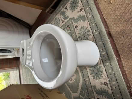Photo of free Unused toilet (Cheadle Hulme SK8) #1