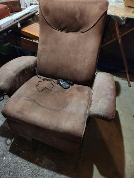 Photo of free Electric recliner (Chesapeake Beach area) #2