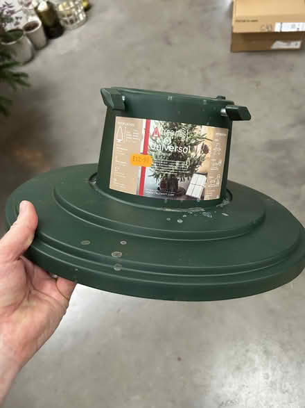 Photo of free Christmas Tree Stand (Newington Green N1) #1