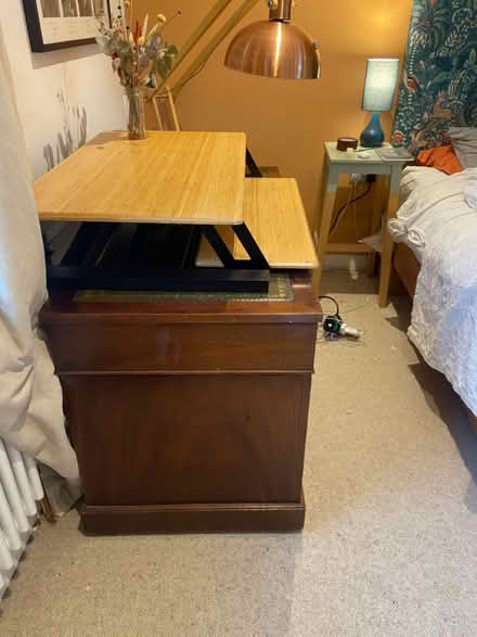 Photo of free Desk and stand up desk module (Stratford, E15) #3