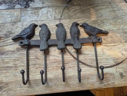 Photo of free Rustic iron bird hooks (SS09TG) #1