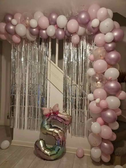 Photo of free Balloon garland and number 5 (Havilland place ST3) #1