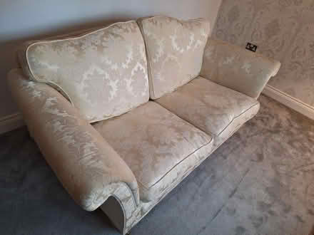 Photo of free Sofa (Whitegrove RG42) #3