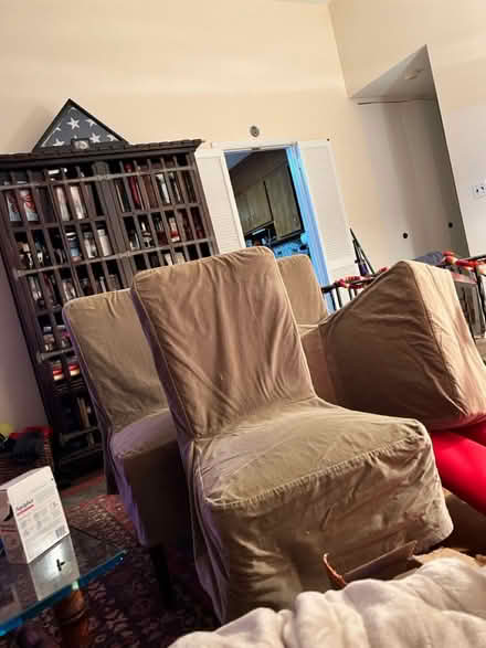 Photo of free Table and chairs with covers (N. Stamford) #4
