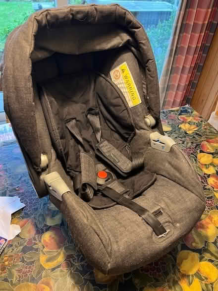 Photo of free Mamas and Papas primo viagio ES car seat (Thrupp GL6) #1
