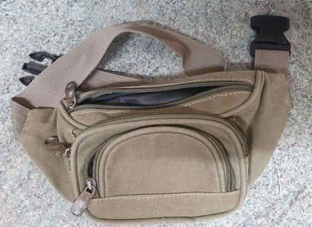 Photo of free Bum bags x2 (SK5 Reddish) #3