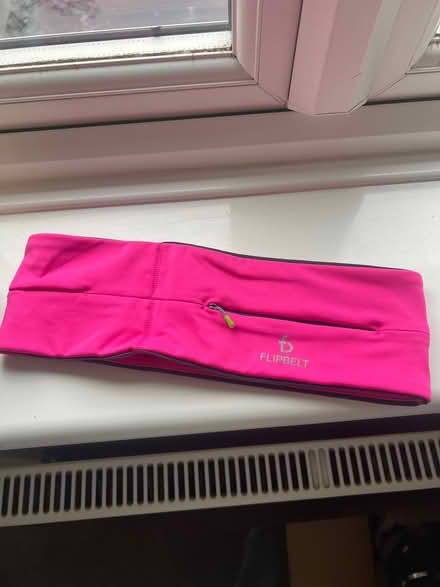 Photo of free Running belt (Stretford Motorway Estate M32) #1