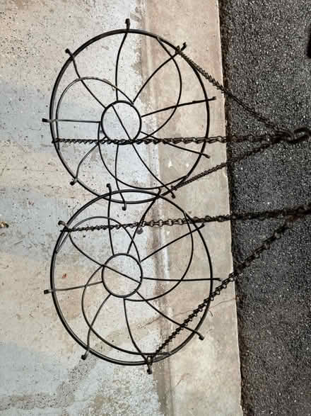 Photo of free Hanging plant baskets - 16” dia (Mount Vernon, VA) #1