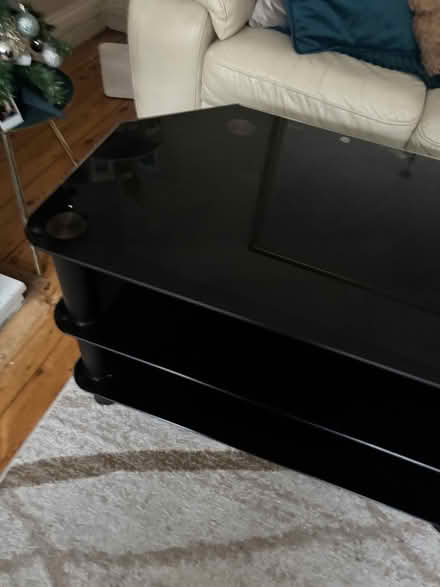 Photo of free TV Stand (TW8) #2