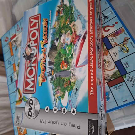 Photo of free dvd monopoly minus dvd (Seaside BN22) #2