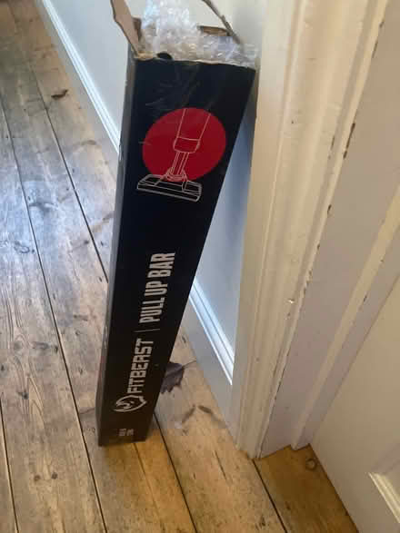 Photo of free Door pull up bar (Finsbury Park (N4)) #3
