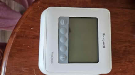 Photo of free 2 Thermostats - 1 guaranteed works (20722 - near Peace Cross) #1