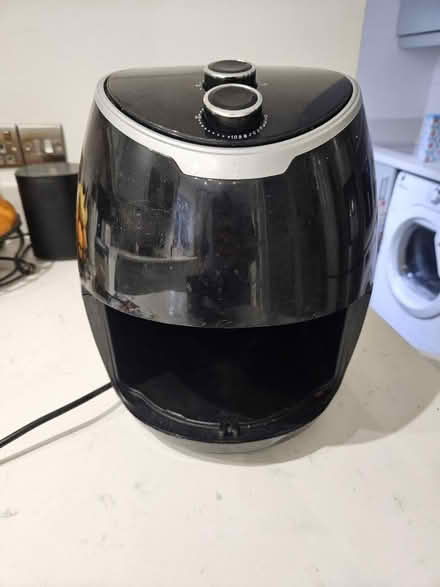 Photo of free Air Fryer (Purley, CR8 1) #3