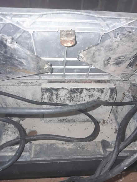 Photo of free Tile cutter, needs parts (Smiths Estate OX28) #4