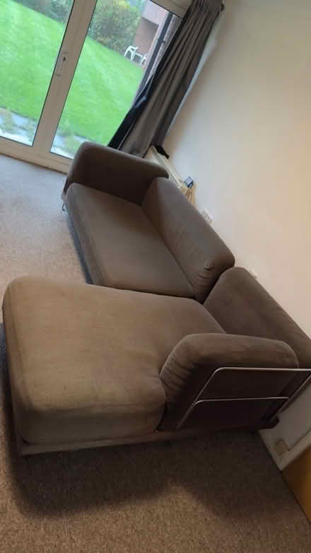 Photo of free Corner Sofa L-shaped (Knightthorpe Court LE11) (Loughborough LE11) #2