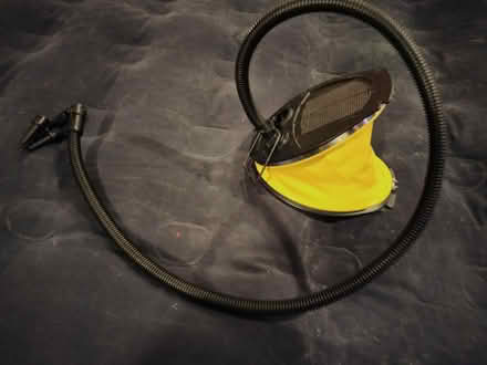 Photo of free Double airbed (Buckhurst Hill IG9) #2