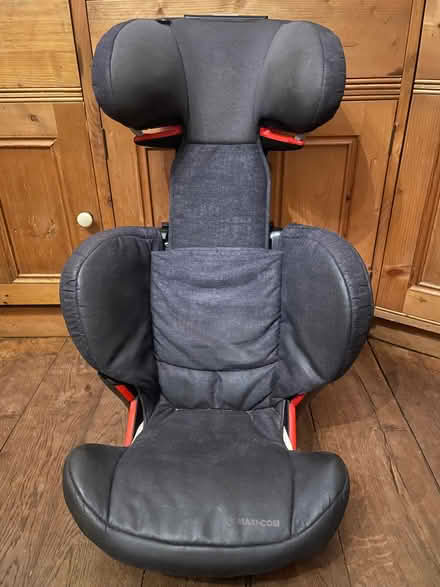 Photo of free Maxi cosi car seat (Tibberton TF10) #2