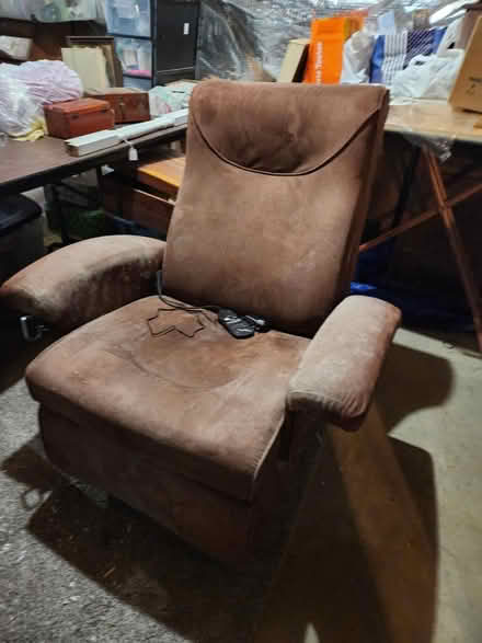 Photo of free Electric recliner (Chesapeake Beach area) #1