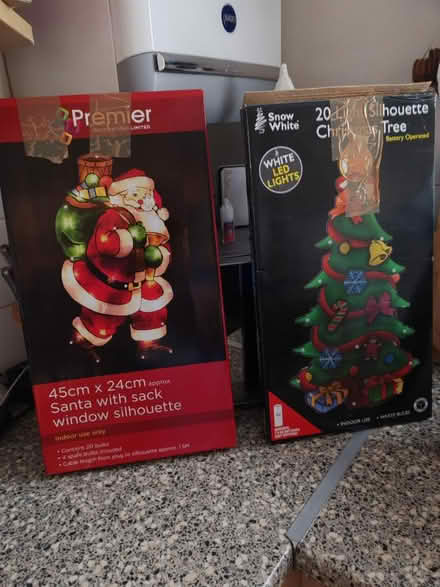 Photo of free Christmas lights (RG2) #1