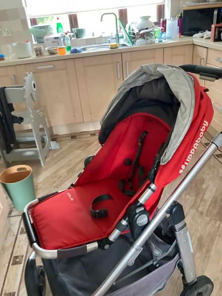 Photo of free Uppababy Cruz stroller v1 (Whaley Bridge SK23 7) #4