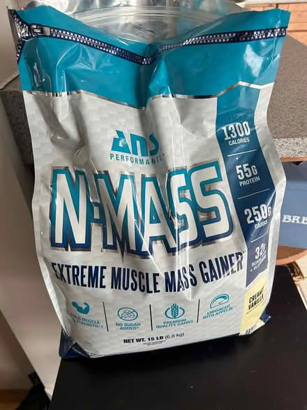 Photo of free N- Mass protein powder (Vanier) #1