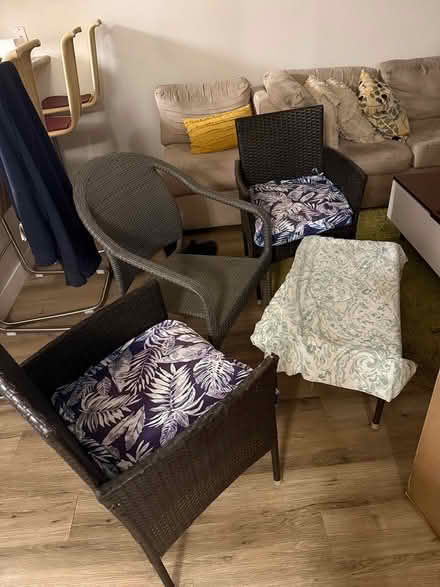 Photo of free Patio seats and small table (Woodland Hills) #2