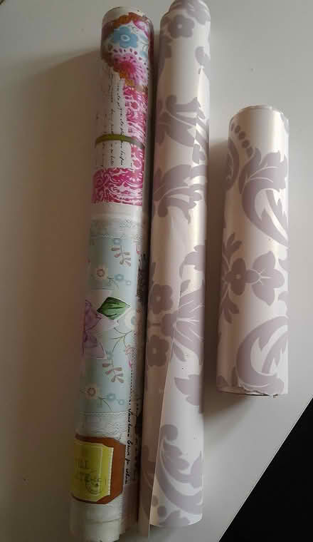 Photo of free 1 full roll and 2 part rolls wallpaper - crafting? (South End MK42) #1