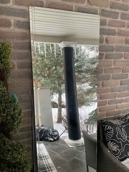 Photo of free Mirror (Hespeler) #1