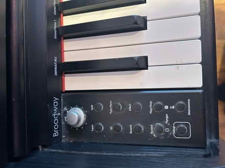 Photo of free Electric piano (Clapham Junction SW11) #2