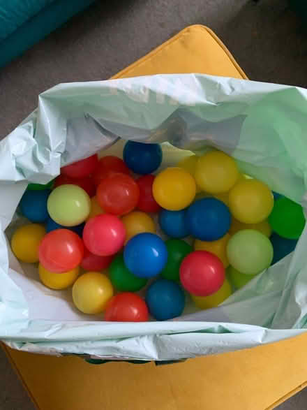Photo of free Play pit balls (Southport PR8) #4