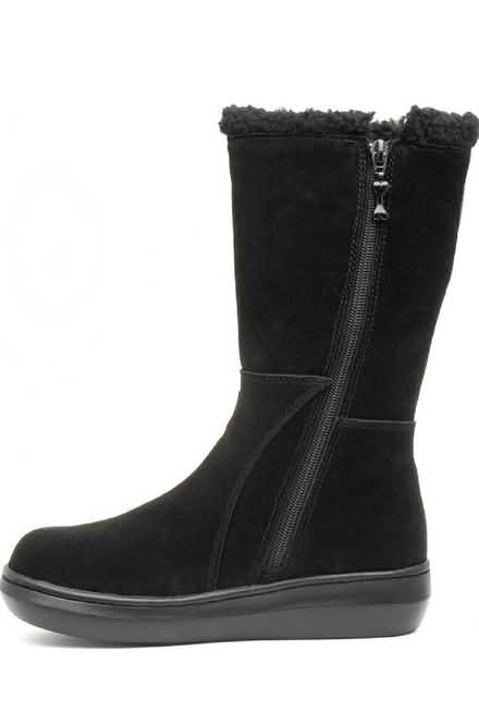 Photo of free Rocket dog boots (size 6) (Ryelands LA1) #2