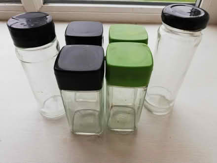 Photo of free 7 spice containers (Bradleys Both BD20) #1