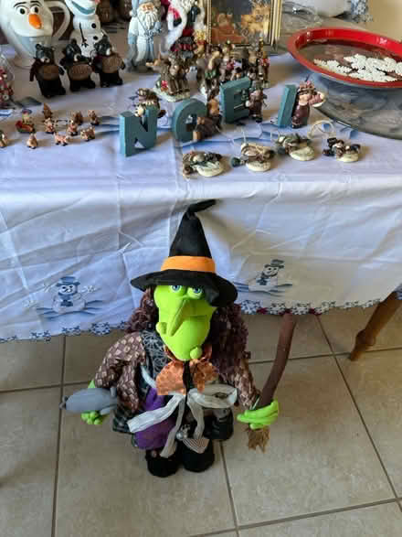 Photo of free Christmas decorations and a witch (Boonsboro) #4