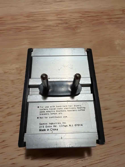 Photo of free 220V to 110V Converter (Near Wootton High School) #3