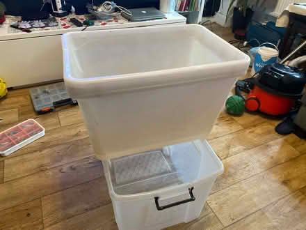 Photo of free 4 plastic storage box (N19) #1