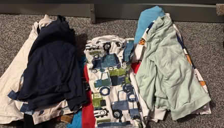 Photo of free 2-3 top bundle (New England) #1