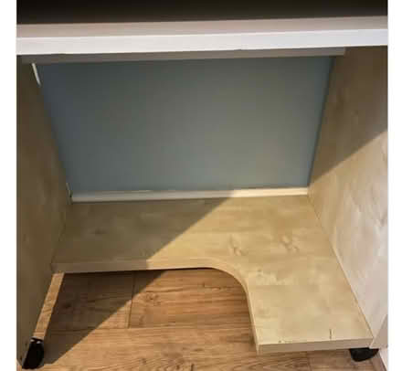 Photo of free Desk on castors (Kenilworth CV8) #3
