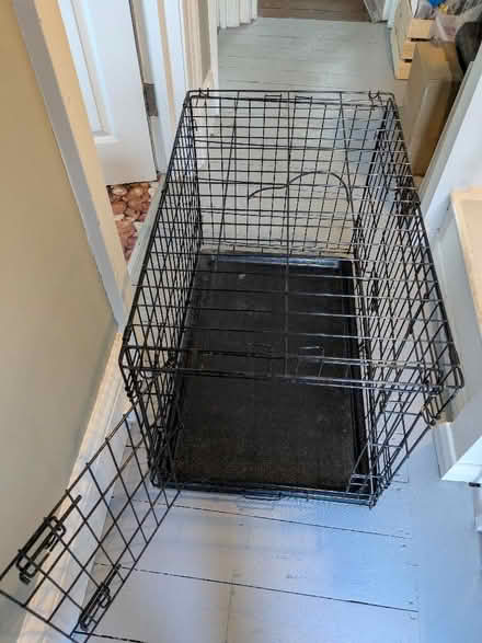 Photo of free Black metal dog crate (Hartington Road BN2) #2