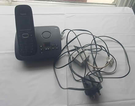 Photo of free DECT landline phone (Archway N19) #1